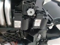 фото thumb №12, Отопитель комплектная 5n1820003l vw tiguan 5n 2.0 tdi 12r eur