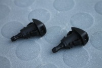 фото thumb №1, Насадка омивача скло перед hyundai ix35 10-15