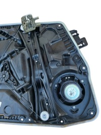 фото thumb №8, Підйомник скло правий перед mercedes w177 amg europa комплект