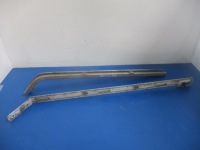 фото thumb №1, Vw caddy iii напрямні двері задня лівих 2k3843872c