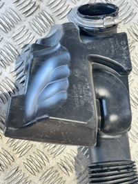 фото thumb №4, Резонатор воздуха renault clio v 5165756120r