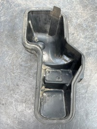 фото thumb №1, Audi a6 c5 лівий ковпачок ліва заглушка фара лампи 153813-01