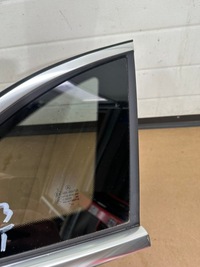 фото thumb №5, Стекло правый задняя, правая задняя кузовная mercedes w243, h243, w247, h247