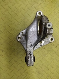 фото thumb №1, Citroen c5 iii 2.0 hdi основание опора полуось 9683160950