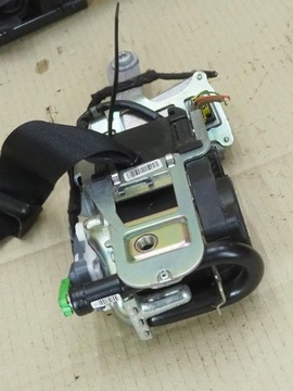 фото thumb №8, Pas безпеки праві перед mercedes w204 a2048602686