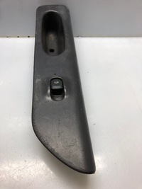 фото thumb №1, Панель переключатель окон renault 7700876395