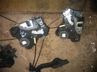 фото thumb №5, Замок двері лівий правий toyota iq 2010 2011 2012