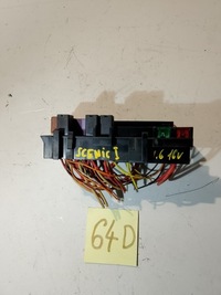 фото thumb №1, Renault scenic i 7700421849 коробка запобіжників