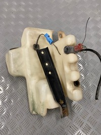 фото thumb №1, Бачок омивача range rover p38 94-02