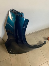 фото thumb №1, Renault captur передній правий крила оригінал