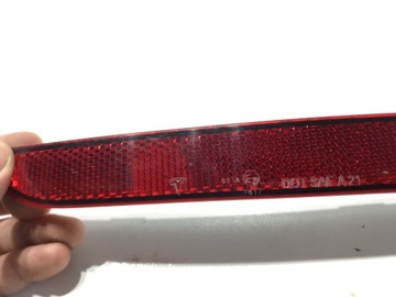 фото thumb №9, Відбивач бампера правий зад tesla модель y 1626227-00-a