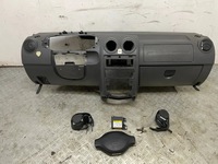 фото thumb №1, Консоль панель приладів подушка безпеки ремені dacia logan i kpl