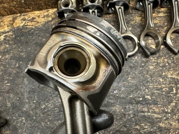 фото thumb №8, Поршень шатун vw audi 3.0 tdi bug 059aa