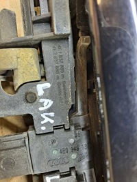 фото thumb №3, Ручка дверь левый перед audi a8 d3 4e1837885 lz9y