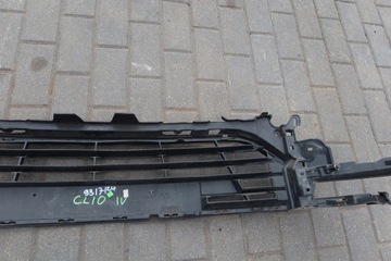 фото thumb №13, Решётка бампера средняя clio iv 622542412r повреждённый.