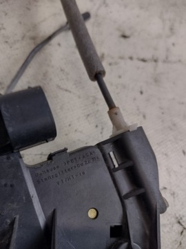 фото thumb №7, Замок двері праві задній bmw e46 sedan 7pin