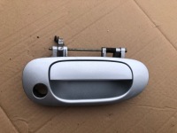 фото thumb №1, Ручка правая передняя mitsubishi carisma 95-99 hb