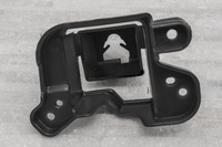 фото thumb №9, Mazda 3 bm 13-16 кронштейн решетка правый bjs750153