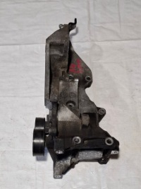 Купить Кронштейн генератора вспомогательная audi a4 b8 8k0 2.0 tdi cag 2007-2011 03l903143h, фото thumb