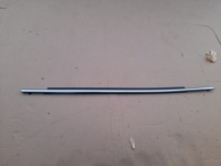фото thumb №1, Молдинг zgarnijąca права mazda 6 gj