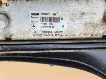 фото thumb №12, Радіаторів масла mercedes w204 amg a1975001600