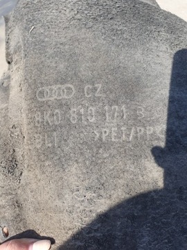 фото thumb №1, Подкрылок зад задние левая правые 8k0810171b a4 b8 2010