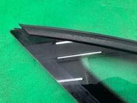 фото thumb №2, Скло ліва задня кузовна зад 2003r. audi a8 d3 02-