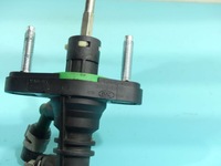 фото thumb №3, Помпа сцепления toyota auris ii 1,6 d4d