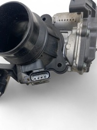 фото thumb №8, Bmw 5 g30 g31 g38 дросельна заслінка 7619008