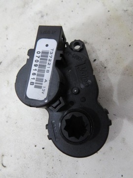 фото thumb №5, Моторчик нагревателя kadjar