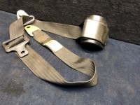 фото thumb №1, Mercedes-benz w114 pas безопасности 1148601485