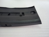 фото thumb №4, Vw scirocco обивка защита поперечина задняя 1k8863459e