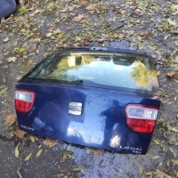 фото thumb №1, Кришка багажника задня задня багажника скло seat leon i