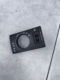 фото thumb №1, Mercedes w245 mercedes w245 защита рамка выключателя света 1696800965 e