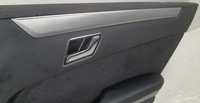 фото thumb №3, Боковина оббивка двері праві зад mercedes w212 eu