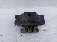 фото thumb №1, Vw passat b6 кронштейн подушка двигателя 3c0199555