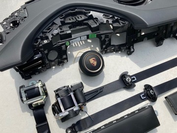 фото thumb №5, Porsche taycan 9j1 панель консоль подушки ремені