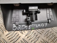 фото thumb №5, Екран tesla model y 2022 151677900c