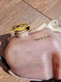 фото thumb №10, Jeep grand cherokee wj 4.0 бачок расширительный