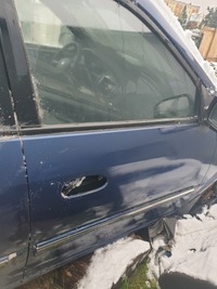 фото thumb №1, Kia carens 2 двері