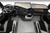 фото thumb №1, Килимки шкіра marszczona scania r po 2017 амортизатор