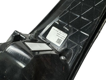 фото thumb №3, Lexus nx ii 2 22- лампа зад задняя led правая ползун бампер крышка