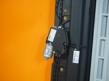 фото thumb №10, Audi a5 8t8 люк ролета двигун 8t8877041e