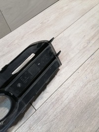 фото thumb №7, Audi a1 решітка бампер правий перед 8x0807682a