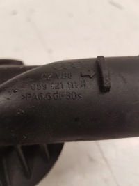 фото thumb №4, Термостат корпус audi a4 a5 q5 3.0 tdi 059121111n