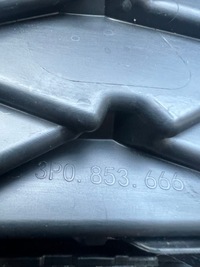 фото thumb №8, Skoda superb решітка права 3p0853666