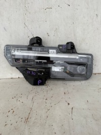 фото thumb №1, Mazda cx30 противотуманная фара