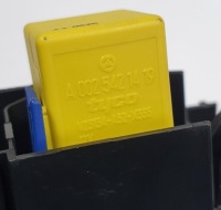 фото thumb №5, Колодка запобіжників smart fortwo 450 0012814v002 a0025421419