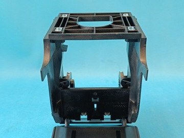 фото thumb №9, Skoda octavia iv 1,5 tsi 110kw 2023 r подлокотник 5e3864207 vrz