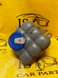 фото thumb №1, Бачок расширительный жидкость audi q7 ii 3.0 tdi